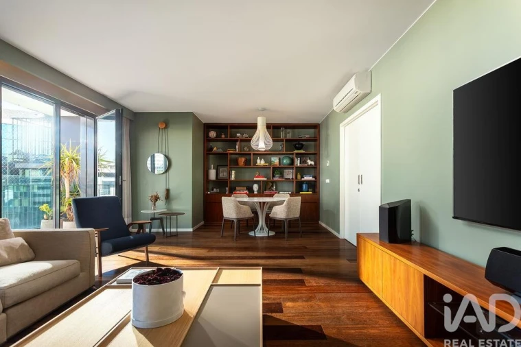 Apartamento T6 para Venda em Avenidas Novas Foto 2