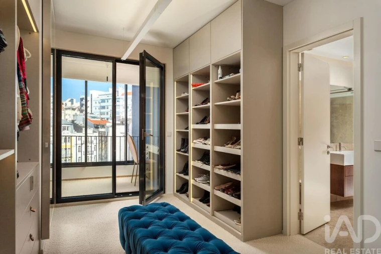 Apartamento T6 para Venda em Avenidas Novas Foto 30