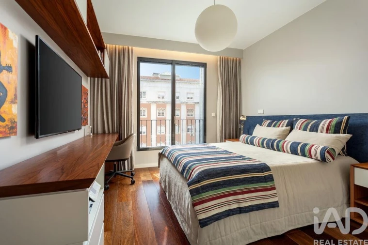 Apartamento T6 para Venda em Avenidas Novas Foto 16