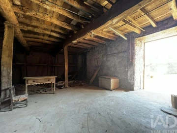 Moradia T2 para Venda em São Miguel, Santa Eufémia e Rabaçal