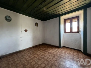 Moradia T2 para Venda em São Miguel, Santa Eufémia e Rabaçal