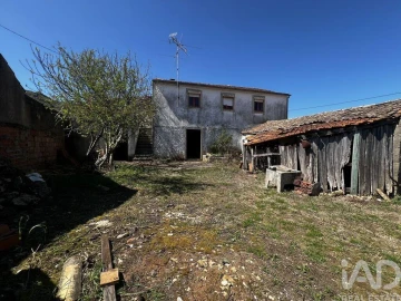 Moradia T2 para Venda em São Miguel, Santa Eufémia e Rabaçal
