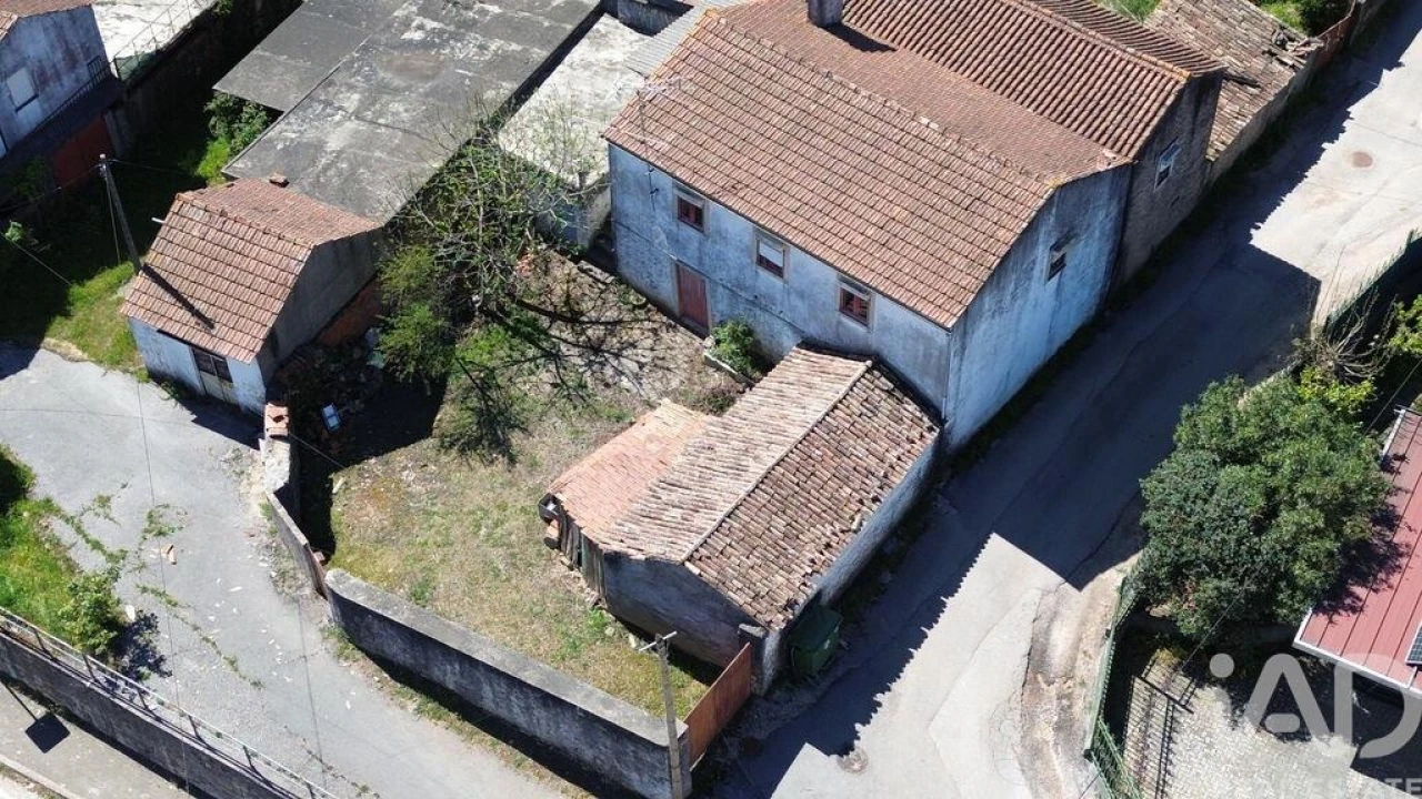 Moradia T2 para Venda em São Miguel, Santa Eufémia e Rabaçal Foto 3