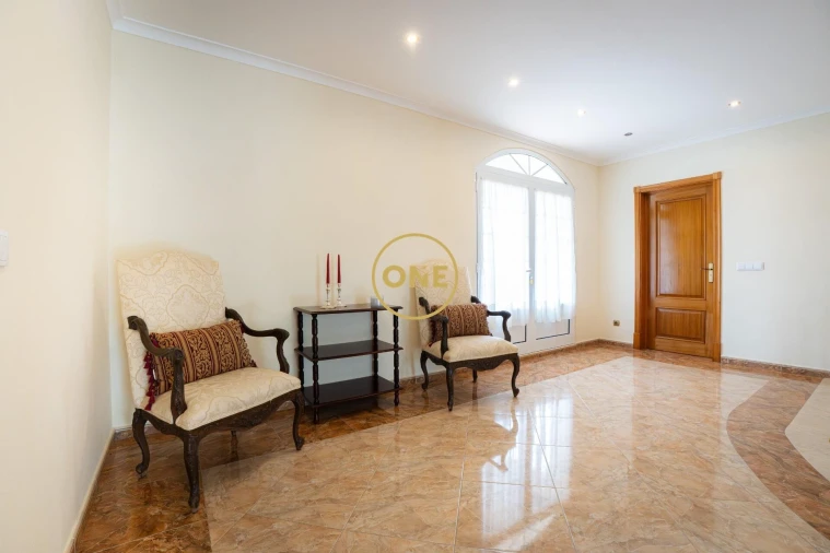 Moradia T4 para Venda em Rosto do Cão (Livramento) Foto 40