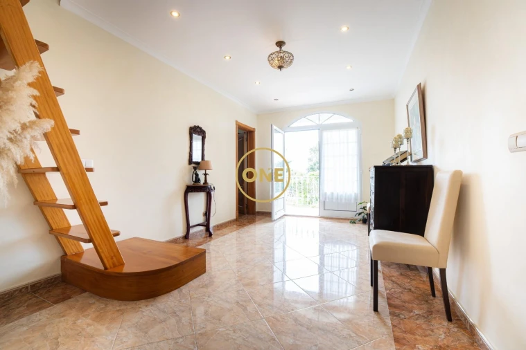 Moradia T4 para Venda em Rosto do Cão (Livramento) Foto 47