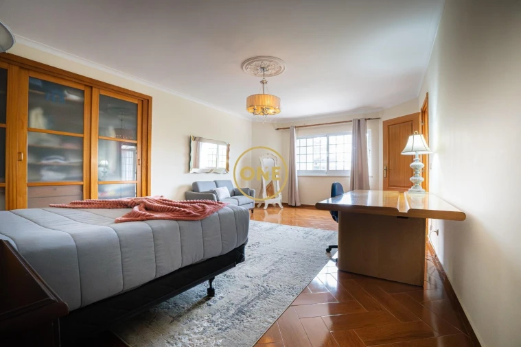 Moradia T4 para Venda em Rosto do Cão (Livramento) Foto 49