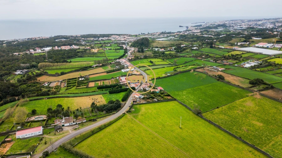 Moradia T4 para Venda em Rosto do Cão (Livramento) Foto 70