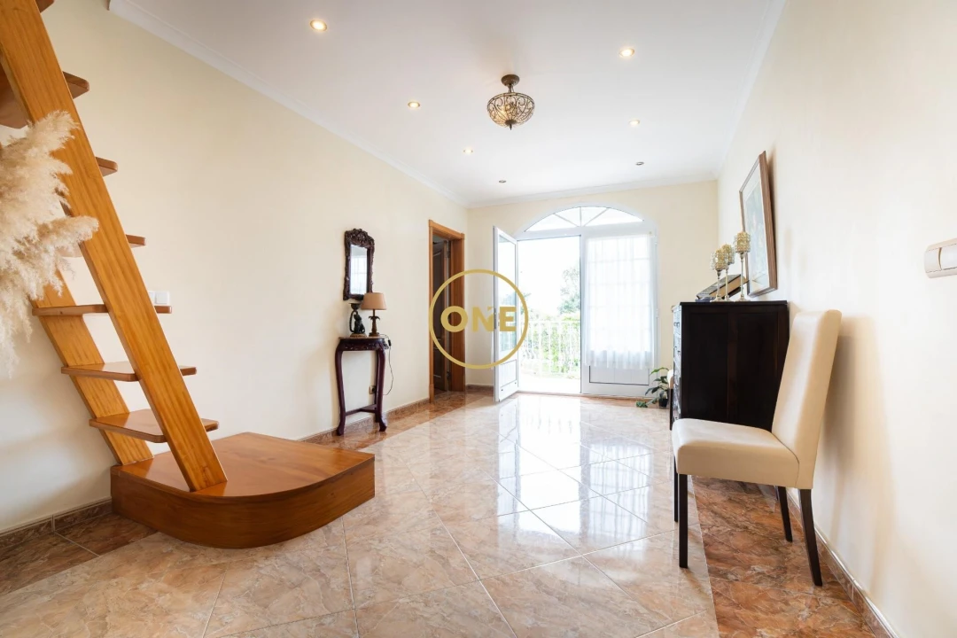 Moradia T4 para Venda em Rosto do Cão (Livramento) Foto 47