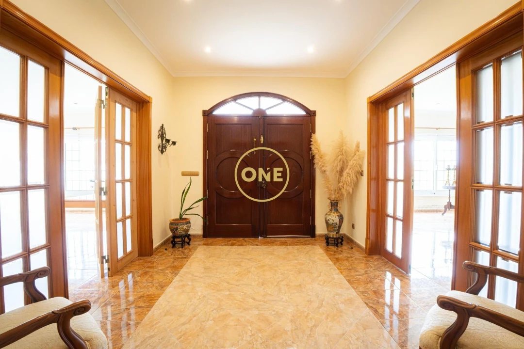 Moradia T4 para Venda em Rosto do Cão (Livramento) Foto 9