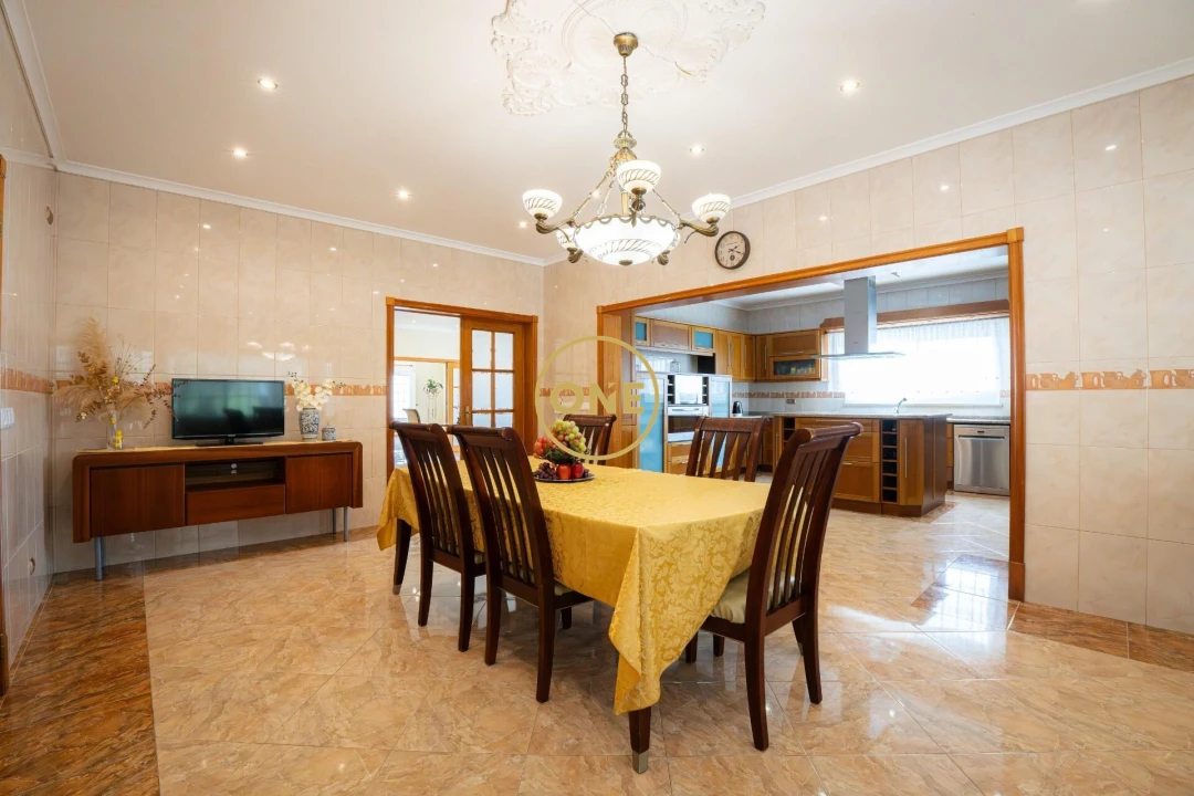 Moradia T4 para Venda em Rosto do Cão (Livramento) Foto 21