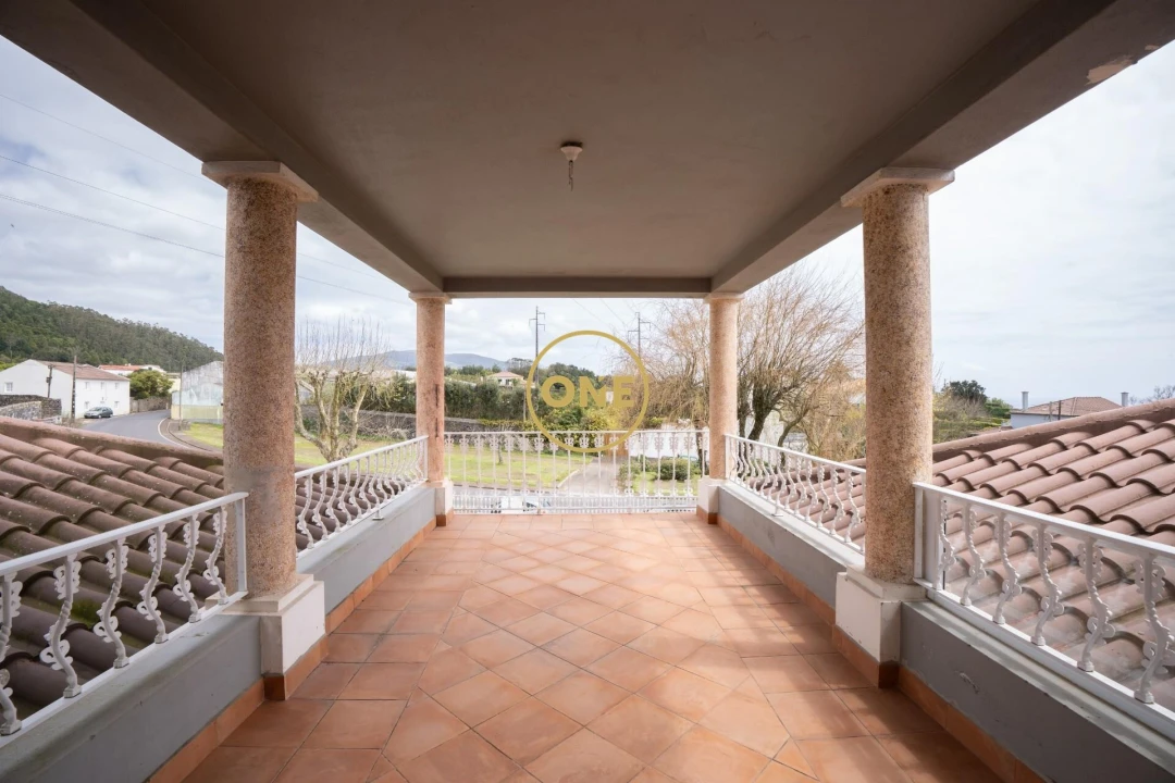 Moradia T4 para Venda em Rosto do Cão (Livramento) Foto 52