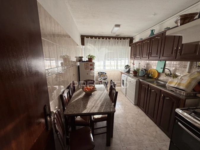 Apartamento T3 para Venda em Ribeira de Nisa e Carreiras Foto 5