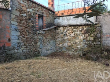 Quinta para Venda em Unhais da Serra