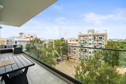Apartamento T4 para Venda em Portimão