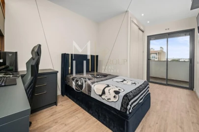 Apartamento T4 para Venda em Portimão