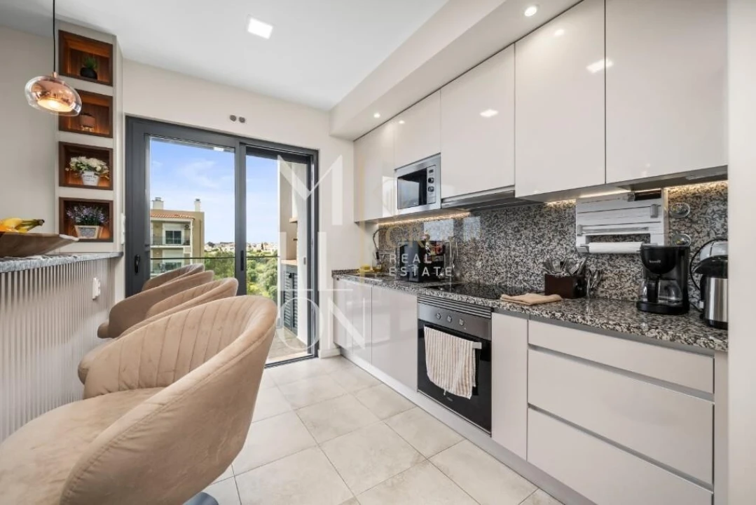 Apartamento T4 para Venda em Portimão Foto 9