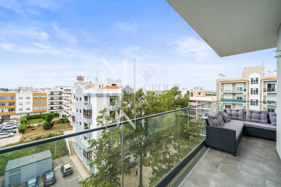 Apartamento T4 para Venda em Portimão Foto 21