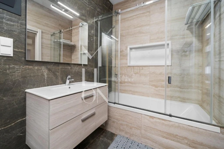 Apartamento T4 para Venda em Portimão Foto 42