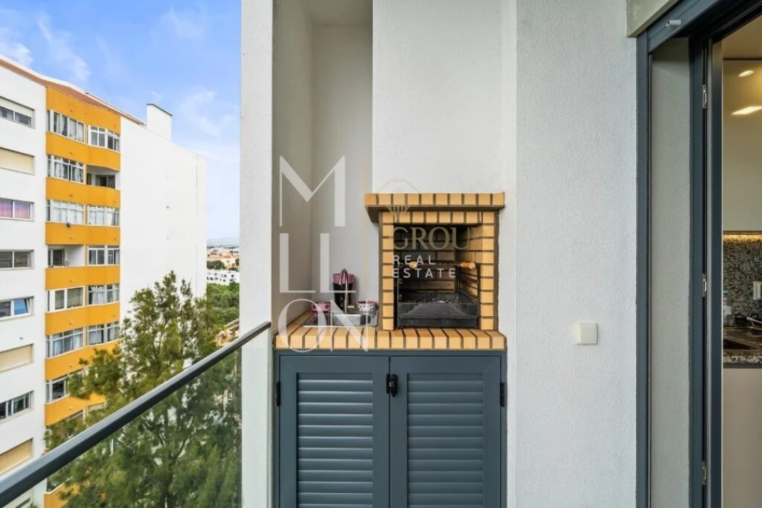 Apartamento T4 para Venda em Portimão Foto 18