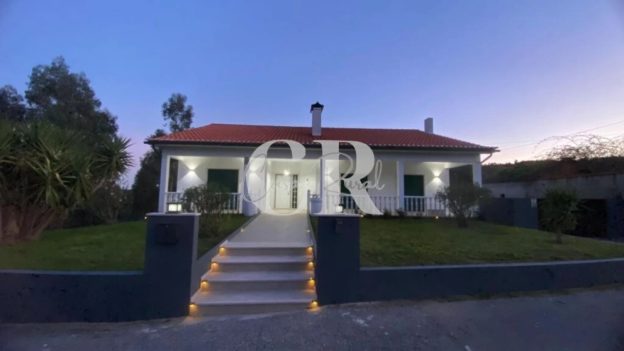 Moradia T3 para Venda em Vila Facaia Foto 1