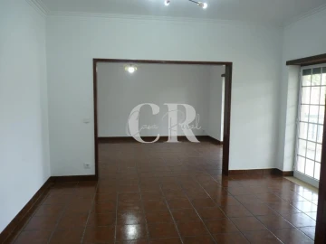 Moradia T3 para Venda em Vila Facaia