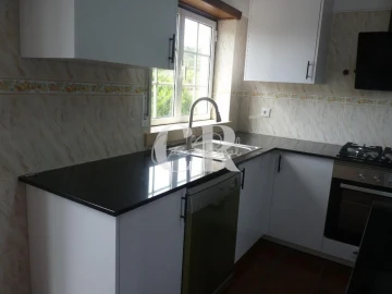 Moradia T3 para Venda em Vila Facaia