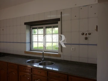 Moradia T3 para Venda em Vila Facaia