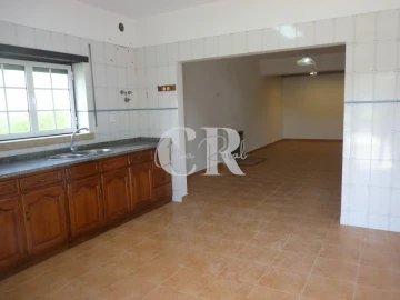 Moradia T3 para Venda em Vila Facaia