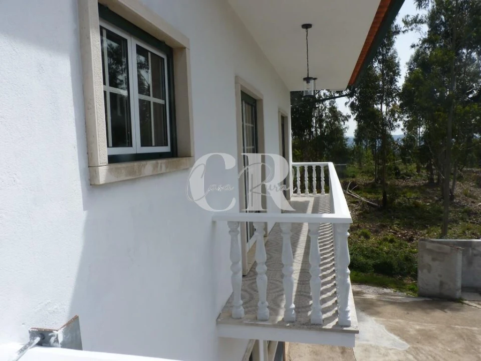 Moradia T3 para Venda em Vila Facaia Foto 23