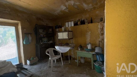 Moradia T3 para Venda em São Vicente do Paul e Vale de Figueira