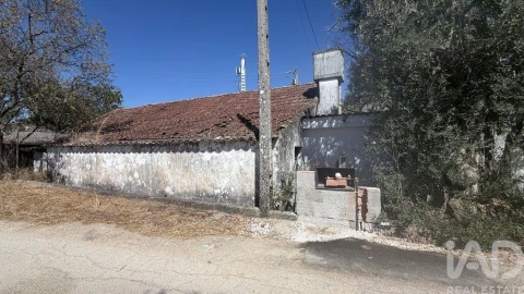 Moradia T3 para Venda em São Vicente do Paul e Vale de Figueira