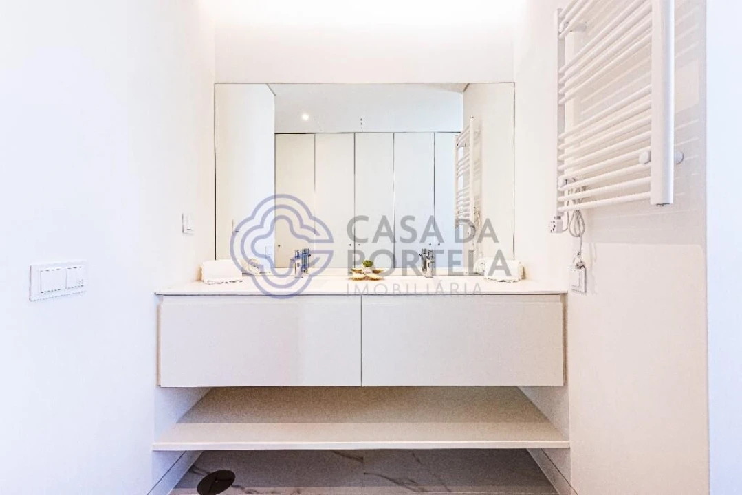 Moradia T3 para Venda em Quarteira Foto 12