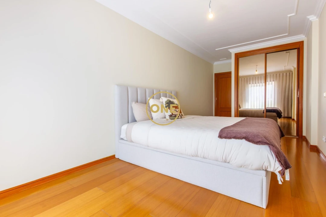 Apartamento T1 para Venda em Corroios Foto 25