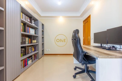 Apartamento T1 para Venda em Corroios