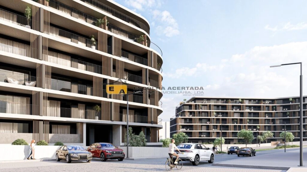 Apartamento T1 para Venda em Oliveira do Douro Foto 8