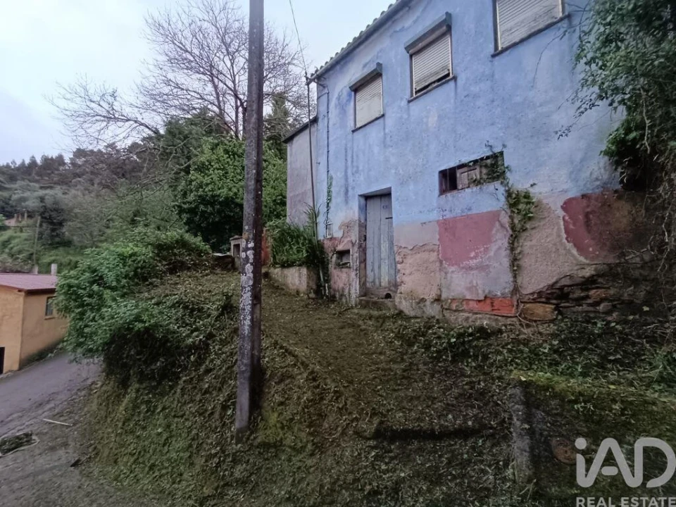 Moradia T2 para Venda em Torres do Mondego Foto 1