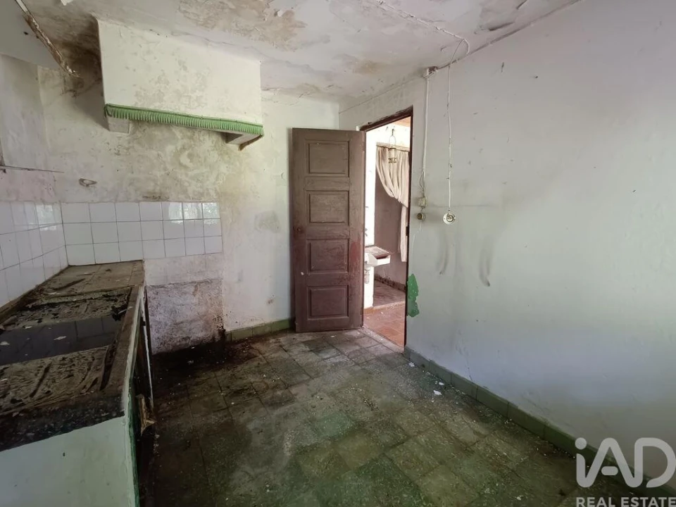 Moradia T2 para Venda em Torres do Mondego Foto 11