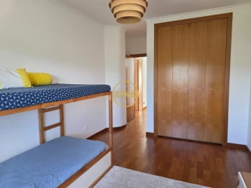 Moradia T4 para Venda em Alcabideche
