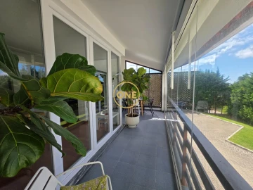 Moradia T4 para Venda em Alcabideche