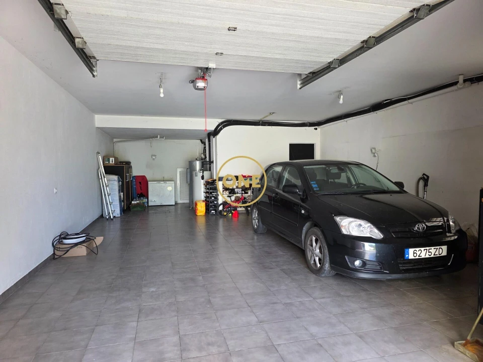 Moradia T4 para Venda em Alcabideche Foto 79
