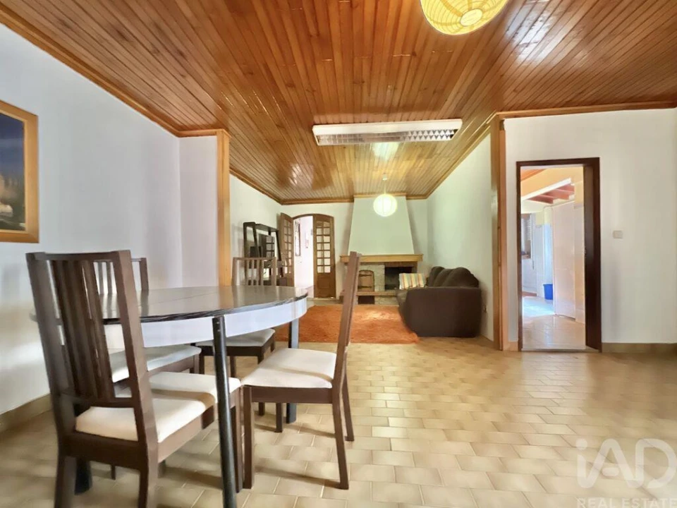 Loja para Venda em Campo de Besteiros Foto 17