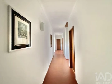 Loja para Venda em Campo de Besteiros