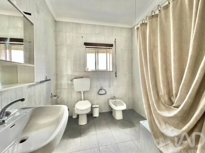 Loja para Venda em Campo de Besteiros Foto 28