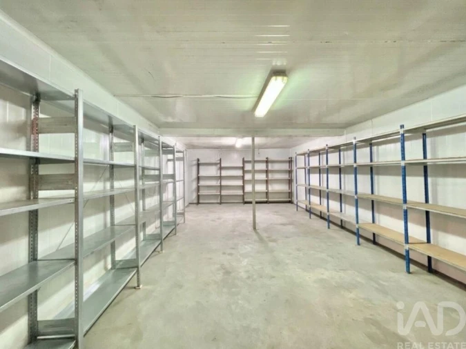 Loja para Venda em Campo de Besteiros Foto 5