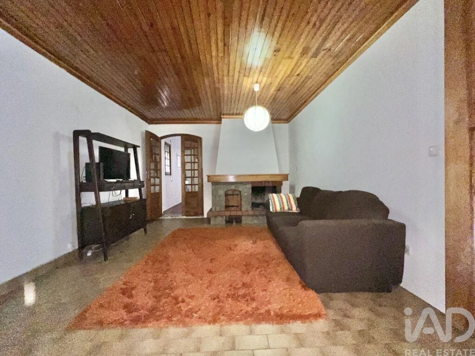 Loja para Venda em Campo de Besteiros Foto 18