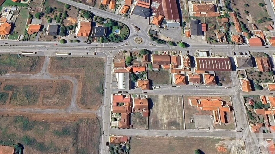 Loja para Venda em Campo de Besteiros