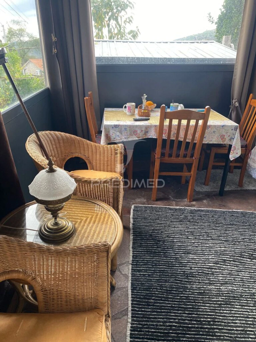 Moradia T2 para Venda em Rendufinho Foto 6