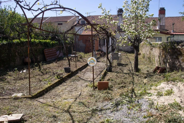 Moradia T3 para Venda em Lousã e Vilarinho Foto 8