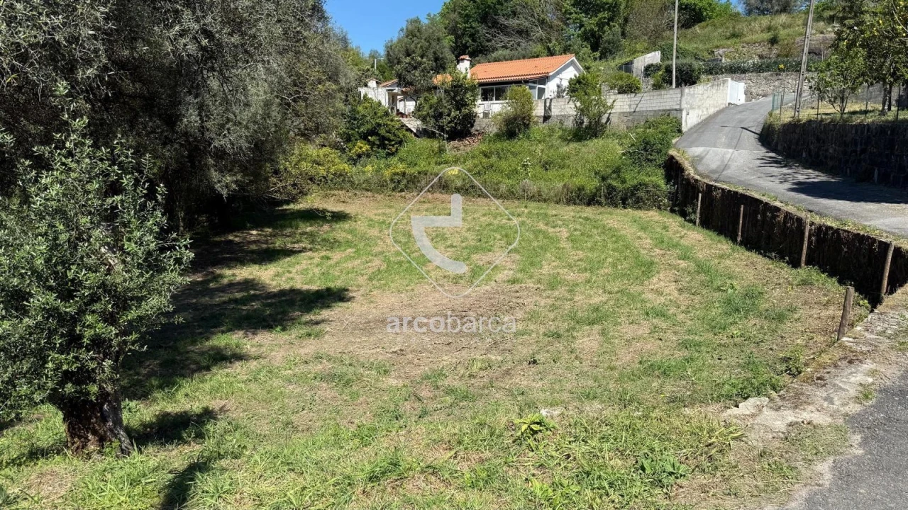 Terreno para Venda em Jolda (São Paio) Foto 1