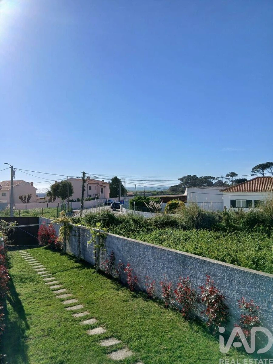 Terreno para Venda em Arcozelo Foto 5